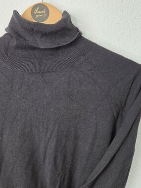 Banana Republic Lightweight Turtleneck Sweater, Black, Womens Size Large